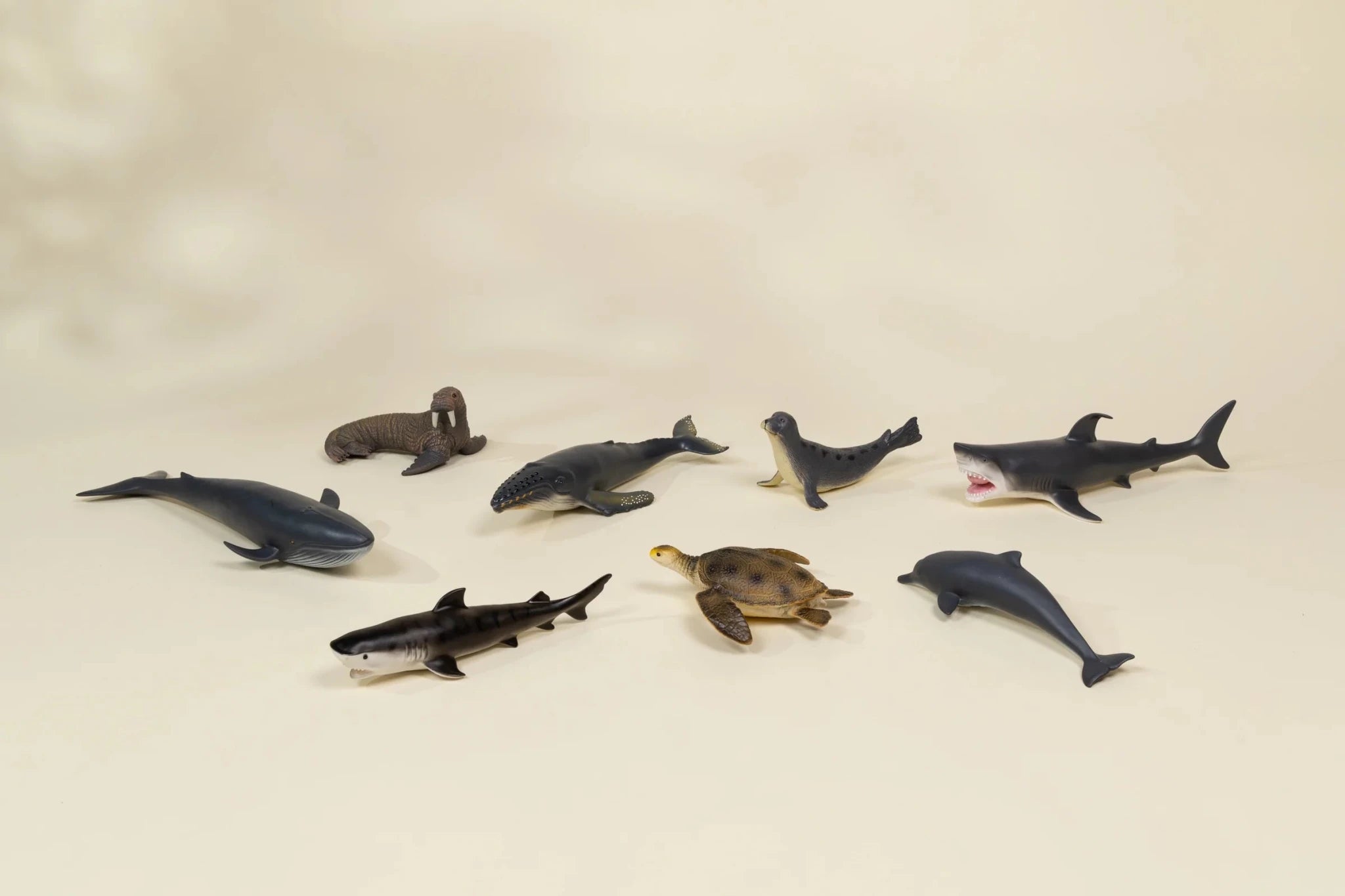 Coco Village Large Sea Life Animal Play Figurine–Humpback Whale - Image 3